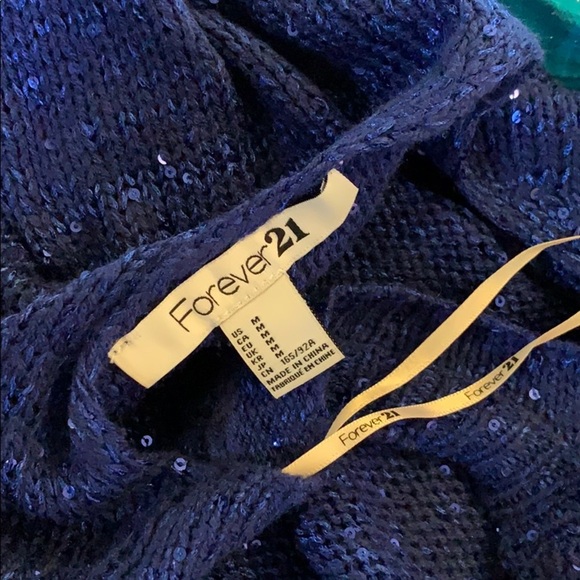 NWOT Forever 21 open back sequin sweater - Picture 8 of 8